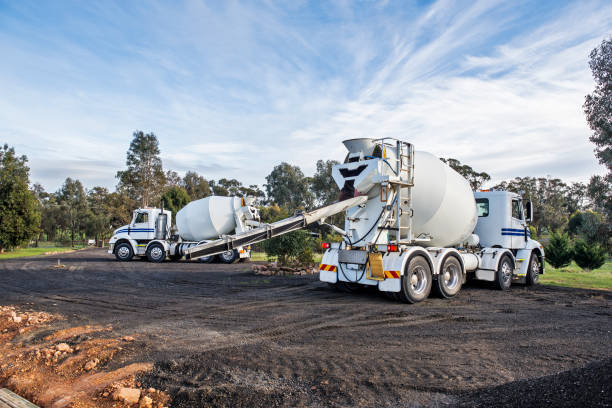 Best Concrete Driveway Installation in Columbus, KS
